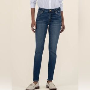 Kut from the Kloth Catherine Mid Rise Boyfriend jeans - size 0